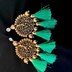 Lily green tassel earrings